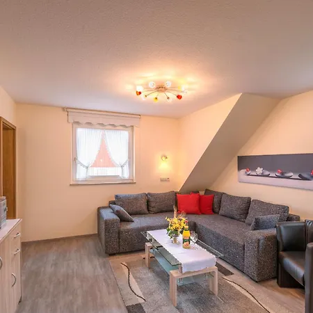 Zur Zweere Lägenhet